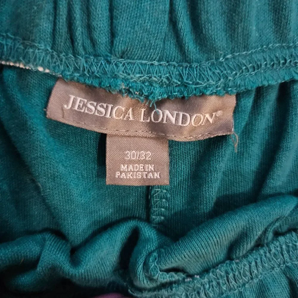 Jessica London Women's Tropical Teal Soft Ease Capri Pants Size 30/32